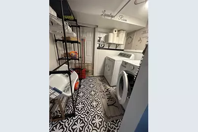 8021 62nd Street, Glendale, NY 11385 - Photo 14