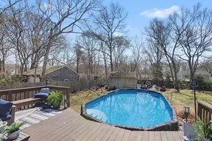 64 Sweetbriar Dr, Mastic, NY 11950 - Photo 24