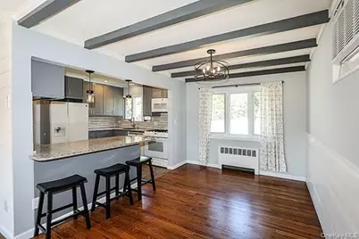 1084 Hicksville Road, Massapequa, NY 11783 - Photo 8