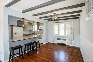 1084 Hicksville Rd, Seaford, NY 11783 - Photo 8