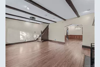 16 Kenilworth Road, Mineola, NY 11501 - Photo 6