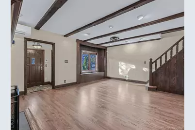 16 Kenilworth Road, Mineola, NY 11501 - Photo 6
