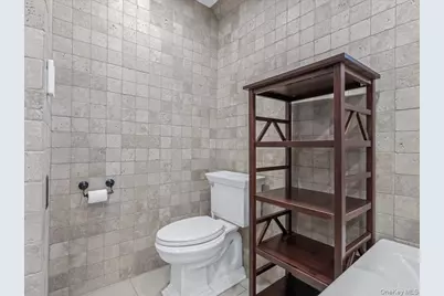 16 Kenilworth Road, Mineola, NY 11501 - Photo 24