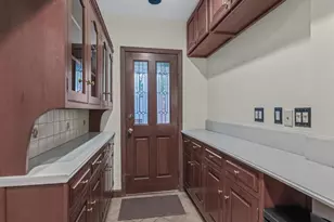 16 Kenilworth Rd, Mineola, NY 11501 - Photo 14