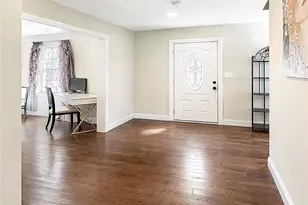 176 Maywood Dr, Mastic Beach, NY 11951 - Photo 16