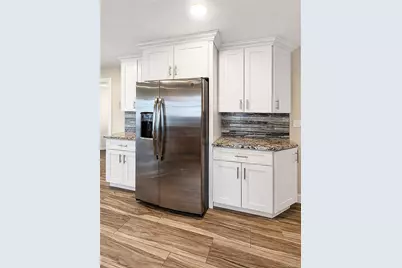 176 Maywood Drive, Mastic Beach, NY 11951 - Photo 14