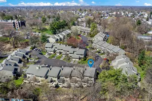 21 Tulip Tree Ln, Mamaroneck, NY 10543 - Photo 32