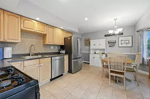 12 Wilson Ave, East Moriches, NY 11940 - Photo 12