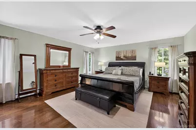 19 Apple Hill Drive, Cortlandt Manor, NY 10567 - Photo 14