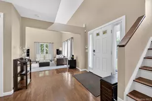 19 Apple Hill Dr, Cortlandt Manor, NY 10567 - Photo 2