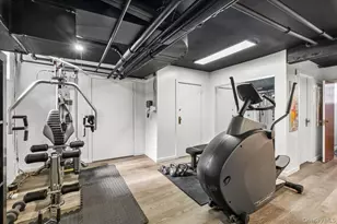 107 Crawford Terrace, New Rochelle, NY 10804 - Photo 26