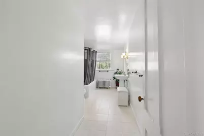 208 Wheatley Road, Old Westbury, NY 11568 - Photo 26