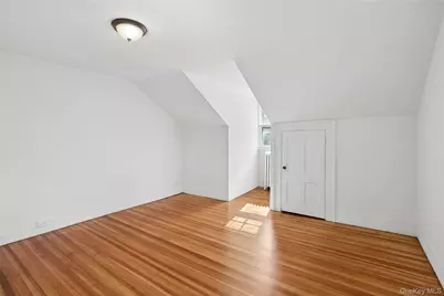 208 Wheatley Road, Old Westbury, NY 11568 - Photo 24