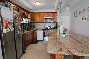 69-34 Almeda Ave, Arverne, NY 11692 - Photo 4