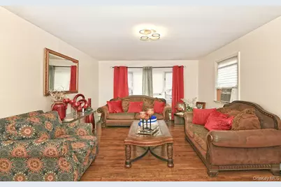 32 Coolidge Street, Bellmore, NY 11710 - Photo 4