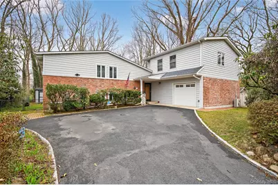 43 Highwood Road, East Norwich, NY 11732 - Photo 2