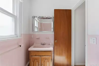 166 Park Hill Avenue #1, Yonkers, NY 10705 - Photo 12