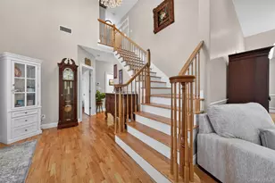 2 Pond Ridge Crossing, Newburgh, NY 12550 - Photo 8