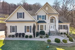 2 Pond Ridge Crossing, Newburgh, NY 12550 - Photo 2