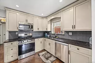 157-33 98th St, Howard Beach, NY 11414 - Photo 20