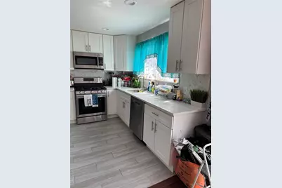 8 Frazier Street, Hempstead, NY 11550 - Photo 4