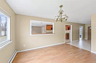 35 Timber Trail Ln, Medford, NY 11763 - Photo 10