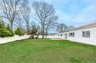 35 Timber Trail Ln, Medford, NY 11763 - Photo 36