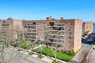 162-41 Powells Cove Blvd, Whitestone, NY 11357 - Photo 28