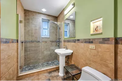 162-41 Powells Cove Boulevard #2J, Whitestone, NY 11357 - Photo 20