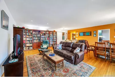 162-41 Powells Cove Boulevard #2J, Whitestone, NY 11357 - Photo 10