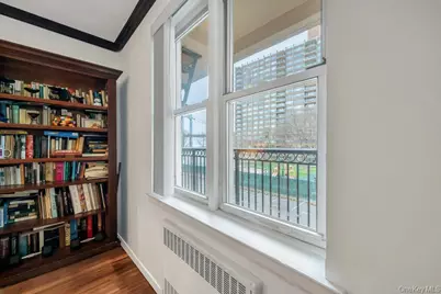 162-41 Powells Cove Boulevard #2J, Whitestone, NY 11357 - Photo 22