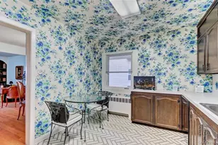 37 Patton Blvd, New Hyde Park, NY 11040 - Photo 12