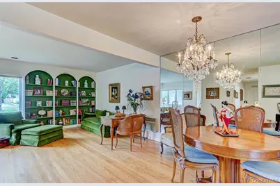 37 Patton Boulevard, New Hyde Park, NY 11040 - Photo 8