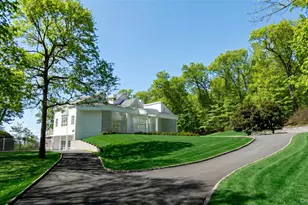 18 Bramblebush Rd, Croton on Hudson, NY 10520 - Photo 2