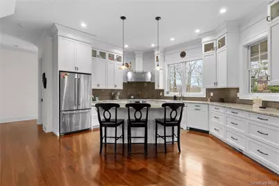 360 Masters Road, Laurel, NY 11948 - Photo 16