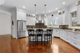 360 Masters Rd, Laurel, NY 11948 - Photo 16