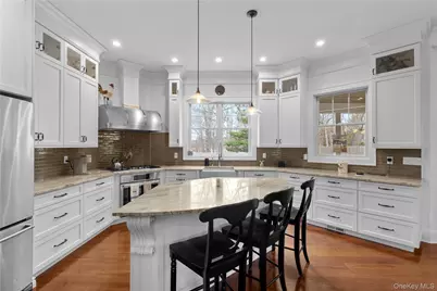 360 Masters Road, Laurel, NY 11948 - Photo 14