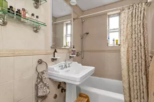 39-30 52nd St, Woodside, NY 11377 - Photo 12