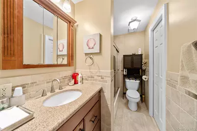 50 Penn Street, Port Jefferson Station, NY 11776 - Photo 16