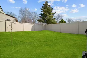 50 Penn St, Port Jefferson Station, NY 11776 - Photo 24