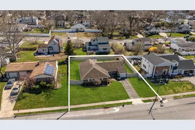 50 Penn Street, Port Jefferson Station, NY 11776 - Photo 2