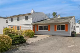 84 Corbin Ave, Patchogue, NY 11772 - Photo 2