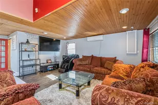 84 Corbin Ave, Patchogue, NY 11772 - Photo 6