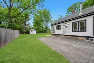 3 Adams Rd, Central Islip, NY 11722 - Photo 20