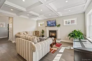 4 Knollwood Ave, Bayville, NY 11709 - Photo 6