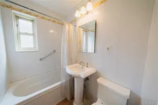 251-67 61st Ave, Little Neck, NY 11362 - Photo 20