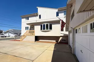 2591 Island Channel Rd, Seaford, NY 11783 - Photo 2