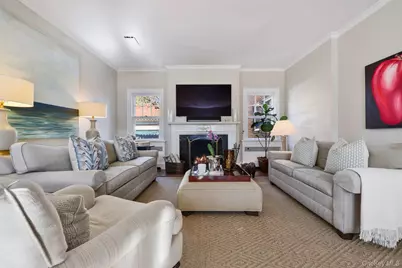 9 Sunnybrae Place, Bronxville, NY 10708 - Photo 6