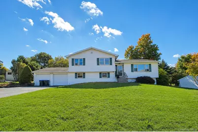 61 Decker Drive, Washingtonville, NY 10992 - Photo 2