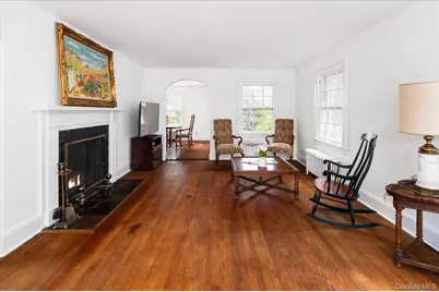 6 Helena Avenue, White Plains, NY 10605 - Photo 16